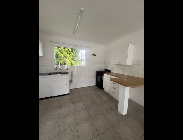 2 BEDROOM APARTMENT RENTED IN BOKSBURG WEST